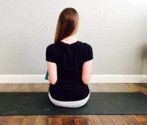 SHOULDER BLADE PINCH3 SHOULDER BLADE PINCH Exercise